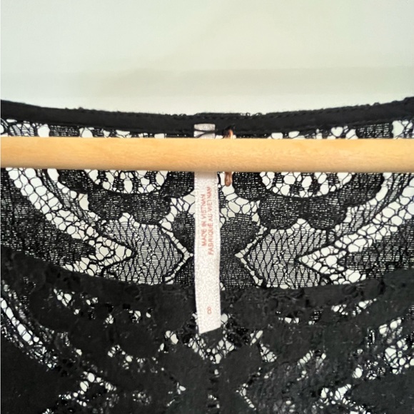 Free People Women’s Black Lace Dress - Picture 2 of 3